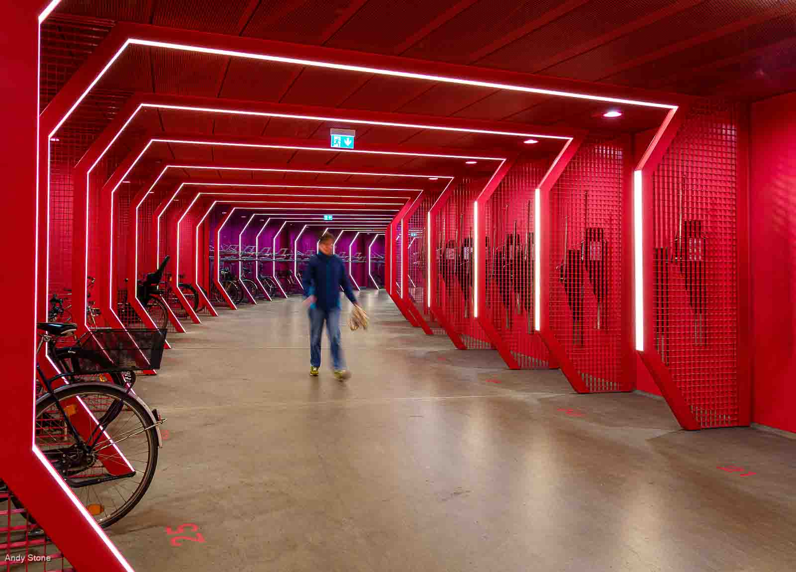 Colour Cycles, Andy Stone
