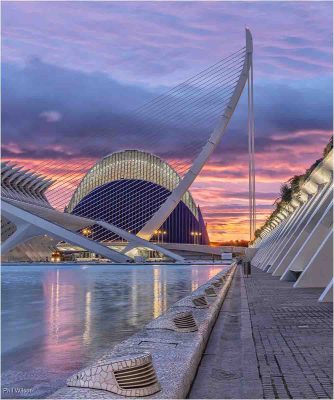 Valencia Sunrise , Phil Wilson