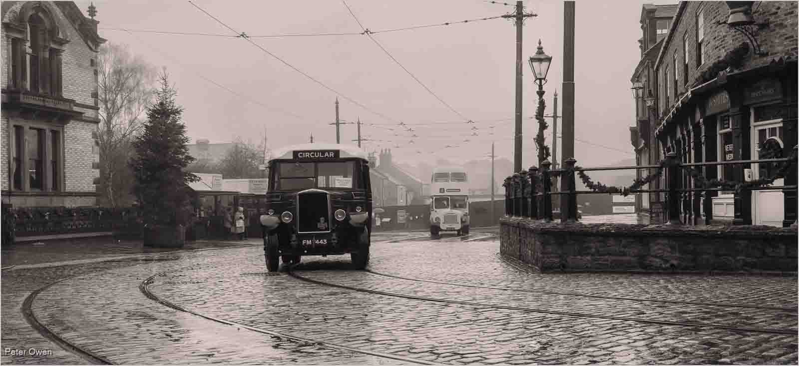 Buses Of A Bygone Era, Peter Owen