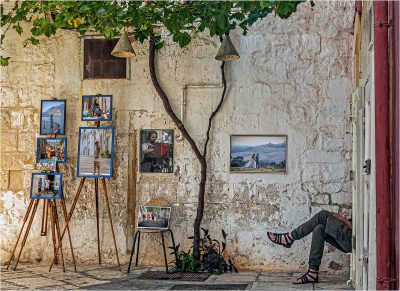 Between The Frames, Steve Banner
