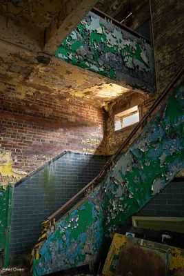 The Forgotten Stairwell, Peter Owen