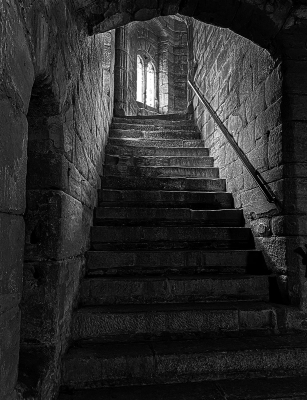 Light-on-the-stairs 19