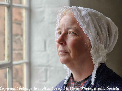 15 Annette's New Bonnet
