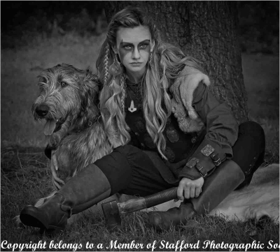 20-Huntress-And-Hound-1